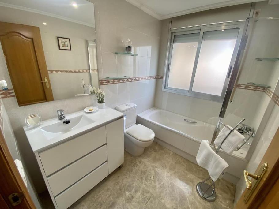 For A Stay Balears Beach Salou Exterior foto